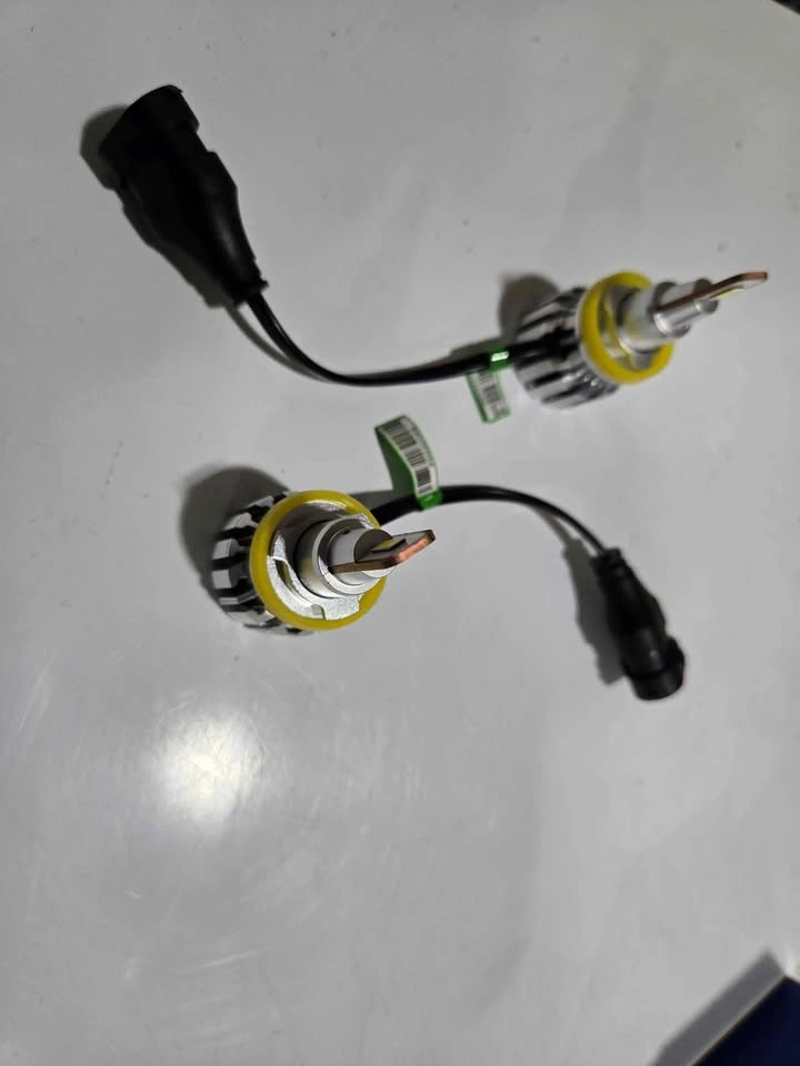 LED Headlights (White Illumination) 1 pair - photo 3