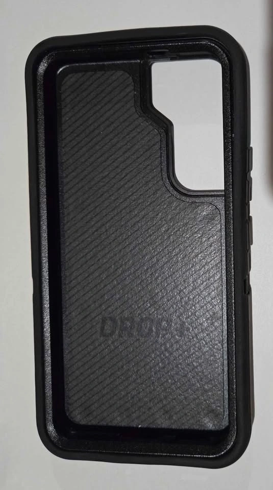 Otterbox Phone Case & Belt Clip for Samsung S22 - photo 5