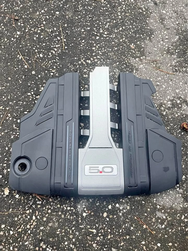 GT 5.0 V8 Engine Upper Cover for 2018-2023 Ford Mustang