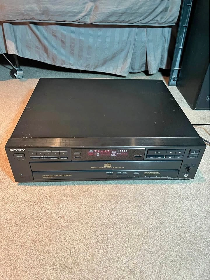 Sony CDP-C515 5 Disc CD Changer Player