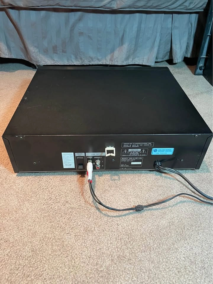 Sony CDP-C515 5 Disc CD Changer Player - photo 3