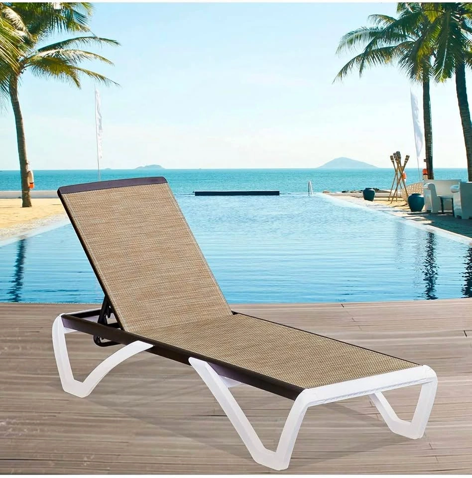 NEW Outdoor Lounge Chair