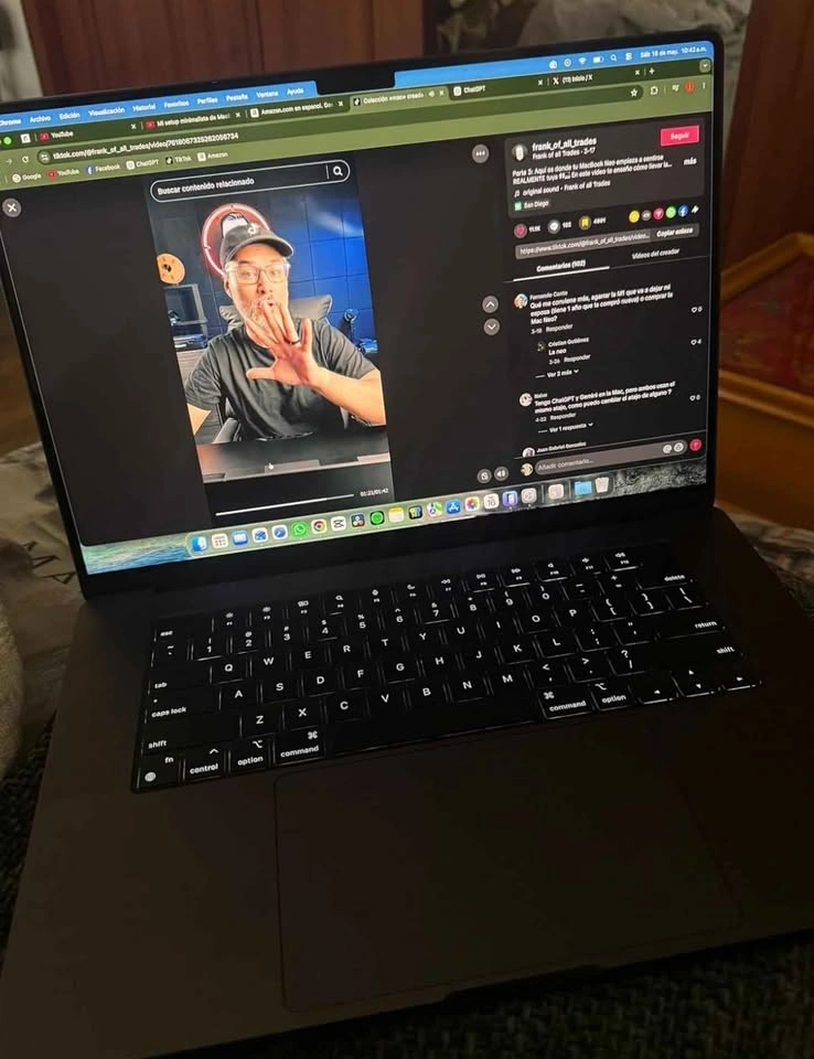 Macbook pro m4 - photo 3