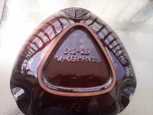 West Germany Pottery Ashtray - photo 2