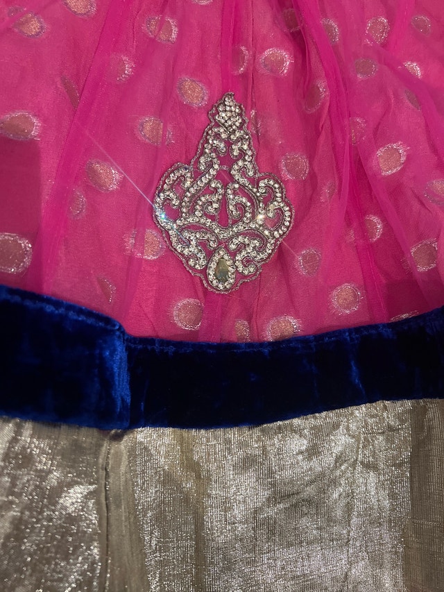 Stunning Navy Blue Velvet Pink Net Lehenga Choli Set - photo 5