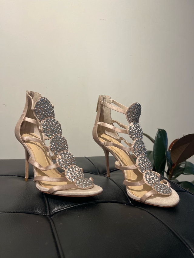 Imagine Vince Camuto Reya Heels