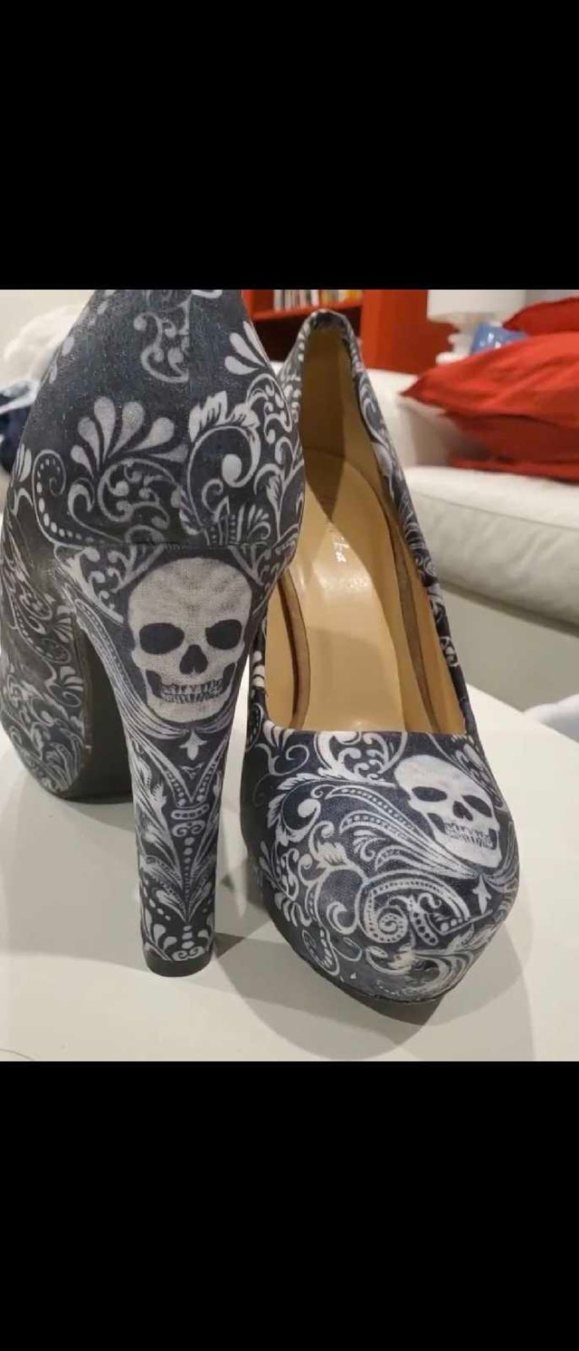 size 8 heels - photo 3