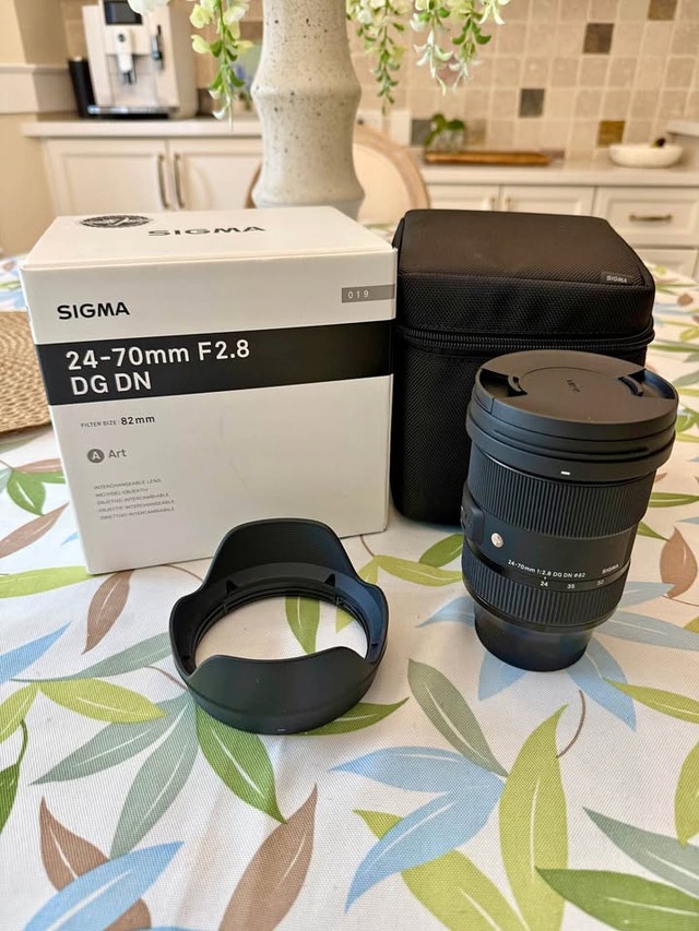 Lens Hood LH878-03 for Sigma 24-70mm F2.8 DG DN Art