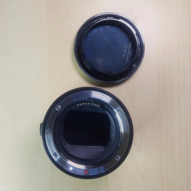 Canon EF to RF adapter - photo 3