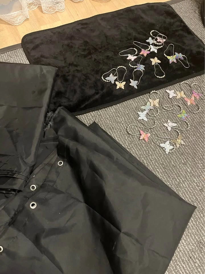 Butterfly Shower Curtain Hooks Set with Black Curtain and Mat - photo 2