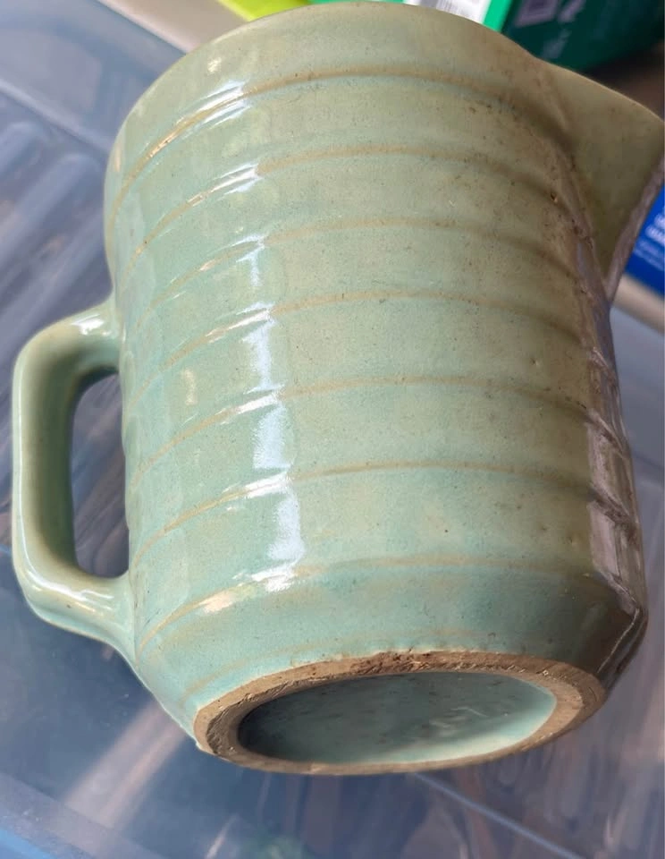 Vintage 1930s/40s Ringware Batter Pitcher - photo 2