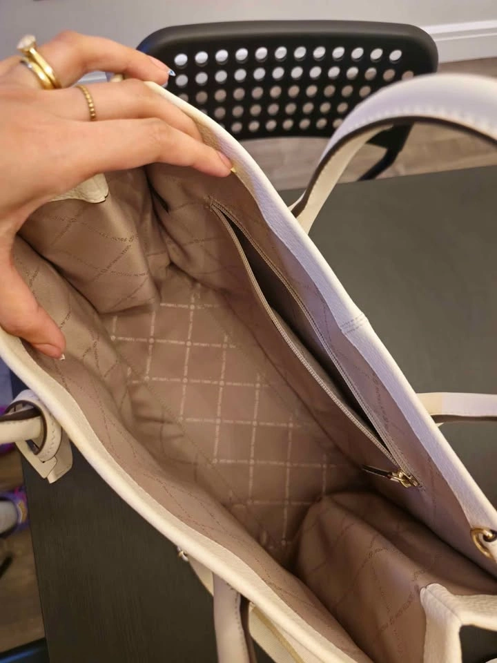 Mirella Medium Pebbled Leather Tote Bag - photo 4