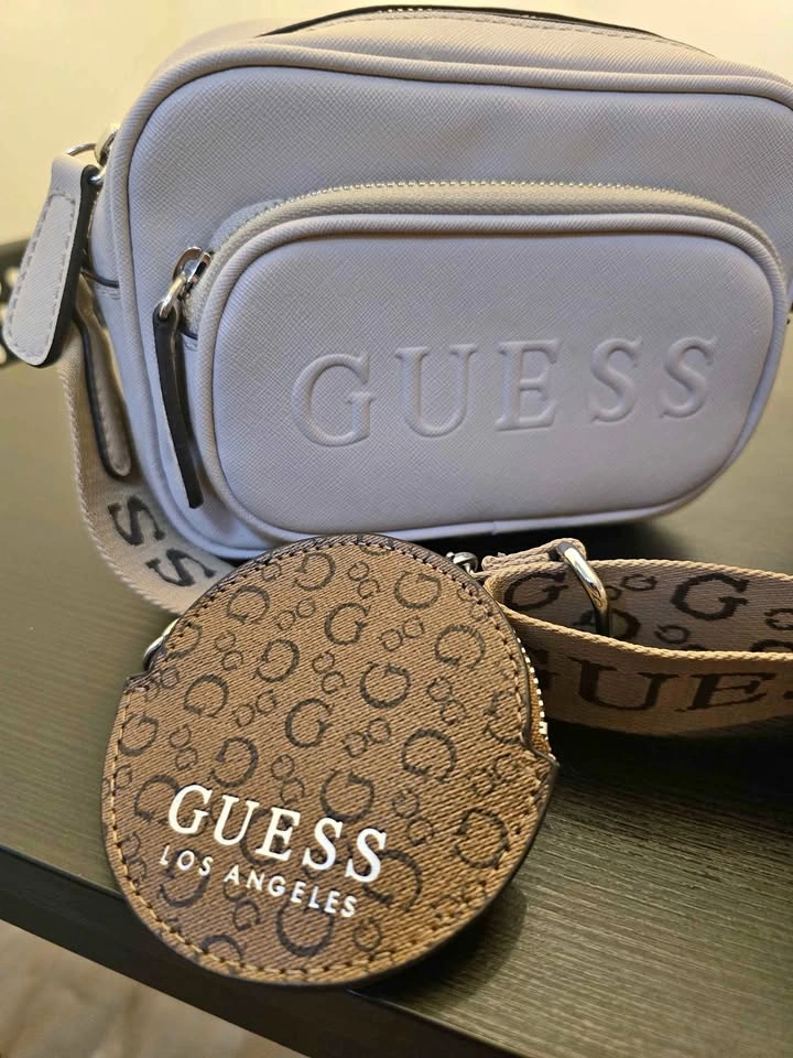 Guess Crossbody bag