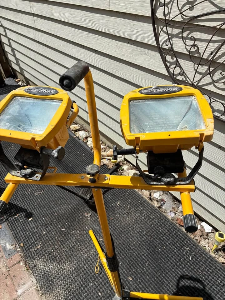 Luminar work fixed dual head halogen work lights - photo 2