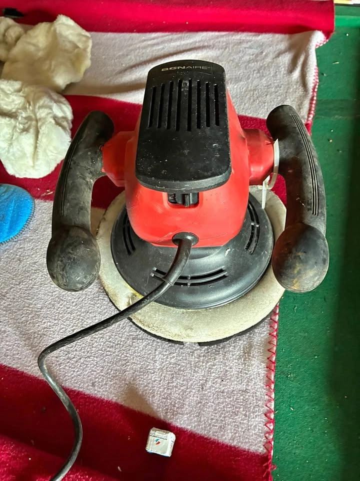 Bonaire 10 inch auto polisher