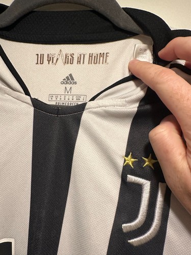 McKennie #14 Juventus 2021/22 Home Medium - photo 3