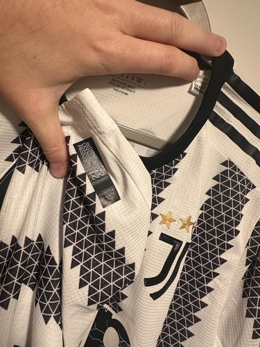 Player Version Pogba #10 Juventus 2022/23 Home M w/ Patches - photo 3