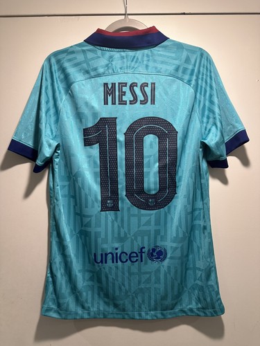 Messi #10 Barcelona 2019/20 Third M Cup Print