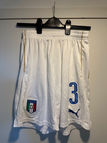NWOT Chiellini #3 Italy Euro 2016 Medium Shorts