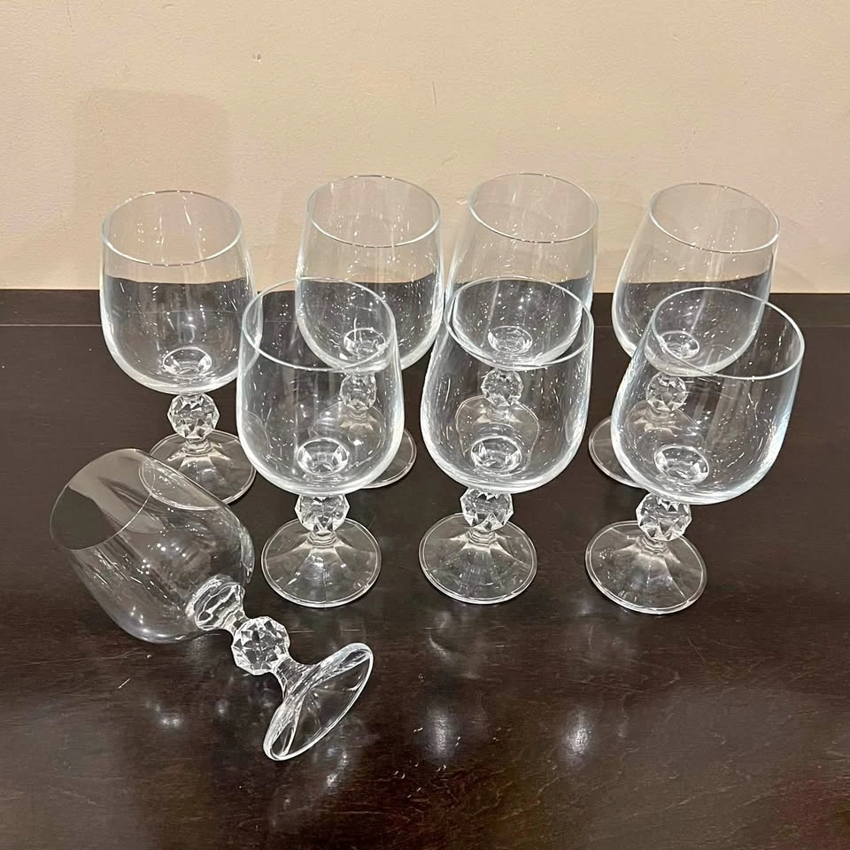 Set of 8 Bohemia Crystal Claudia Wine Glasses 6" Diamond Faceted
