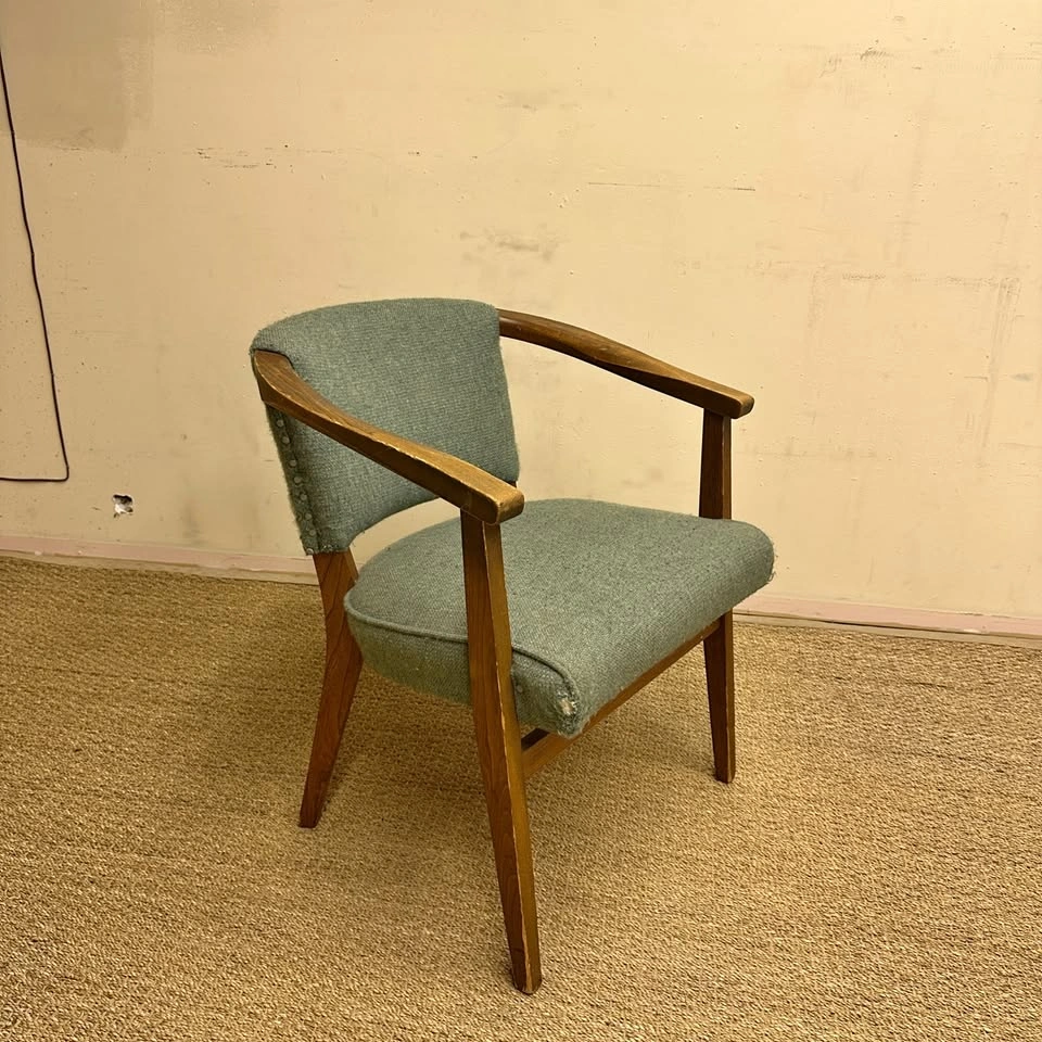 Antique Armchair - 4 Chairs