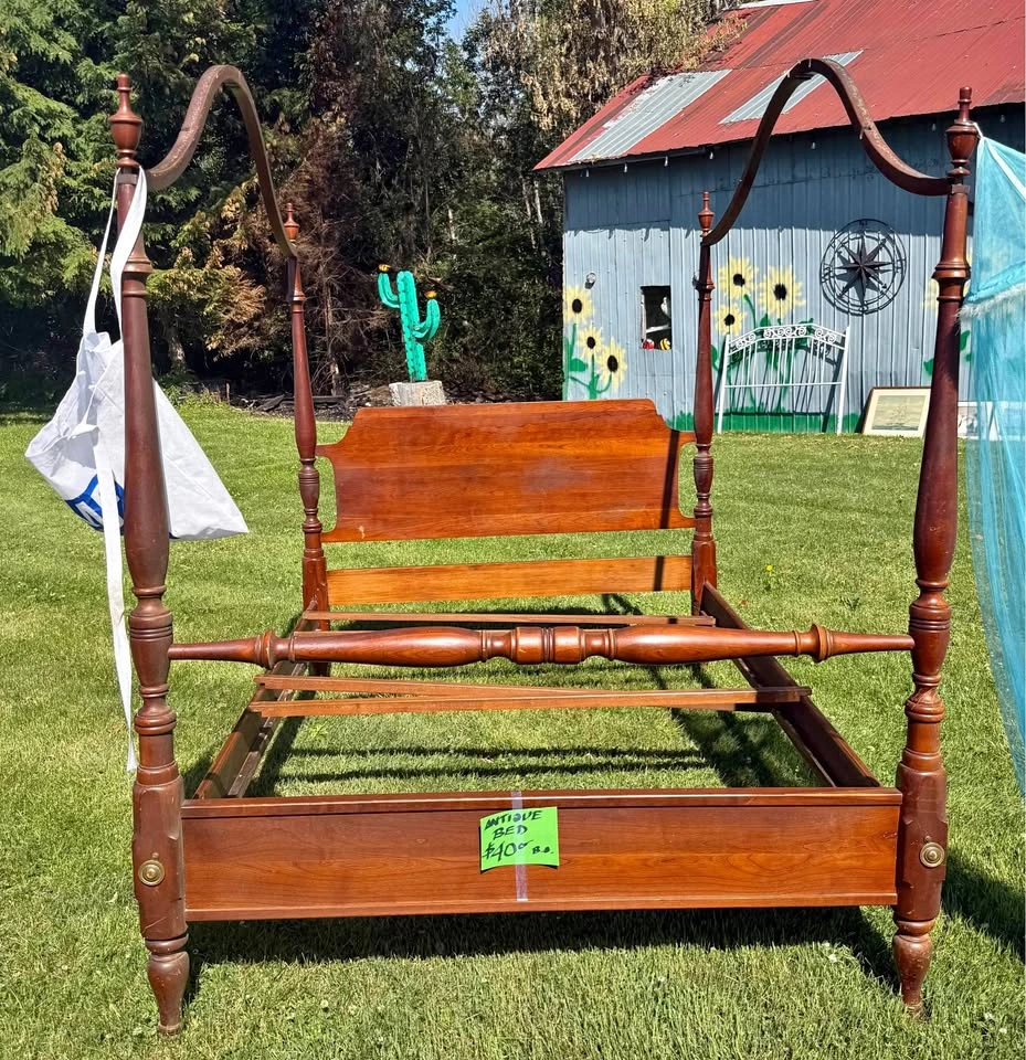 Antique wooden canopy bed