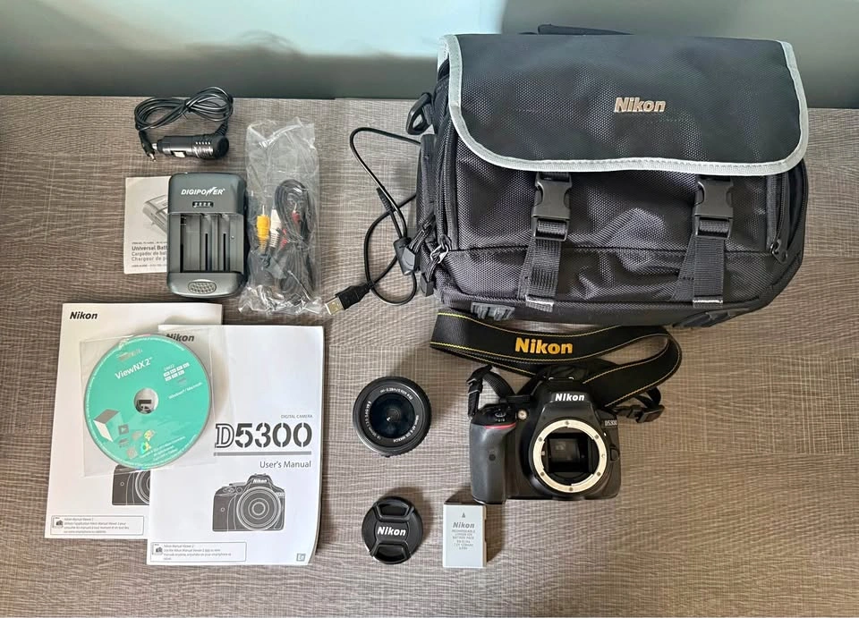 Nikon D5300 Camera Bundle