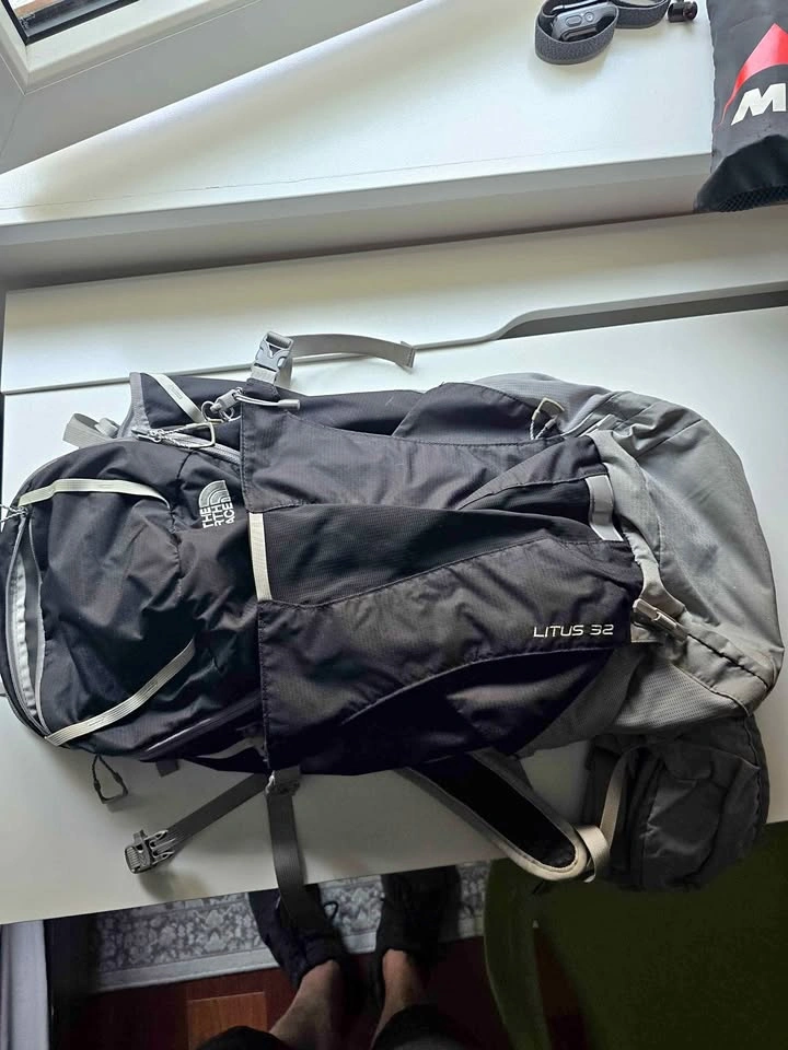 Northface Litus 32L backpack