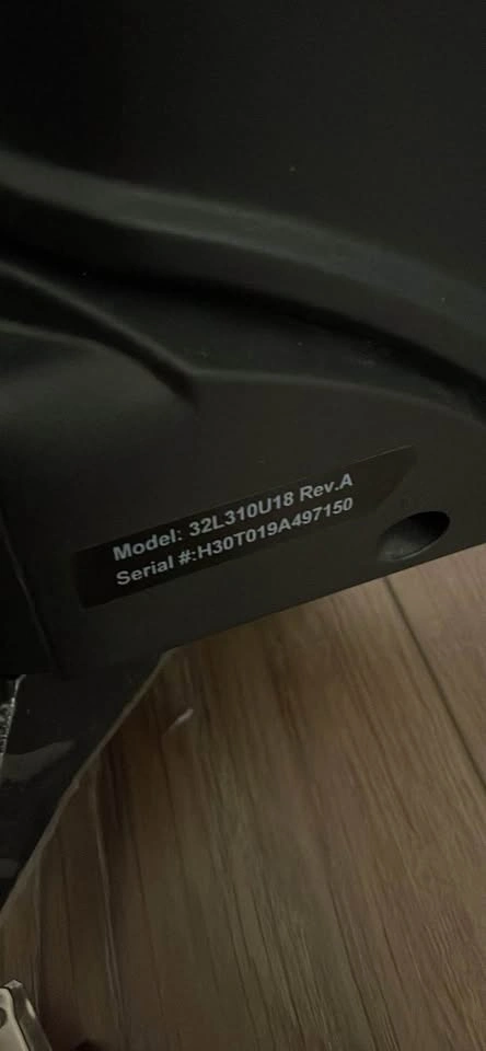 Toshiba LCD TV 28" - photo 4