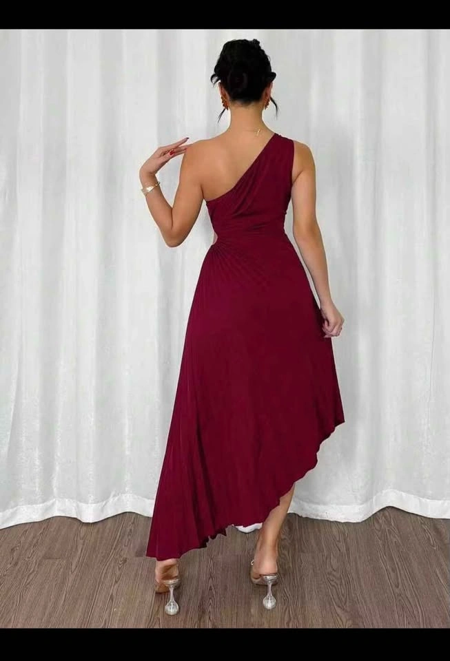 NOVVYNE Women's Solid Color Sleeveless Pleated Elegant Dress - photo 2