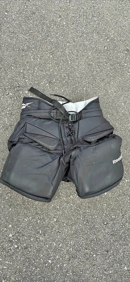 Reebok HPG Junior Goalie Pants – Good Used Condition