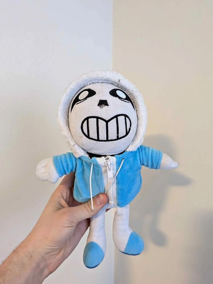 Sans (Undertale) Plush - Great Condition