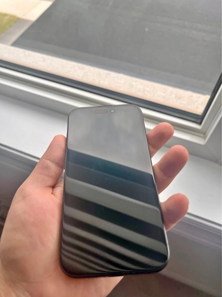 iPhone 15 - 128 gb - unlocked