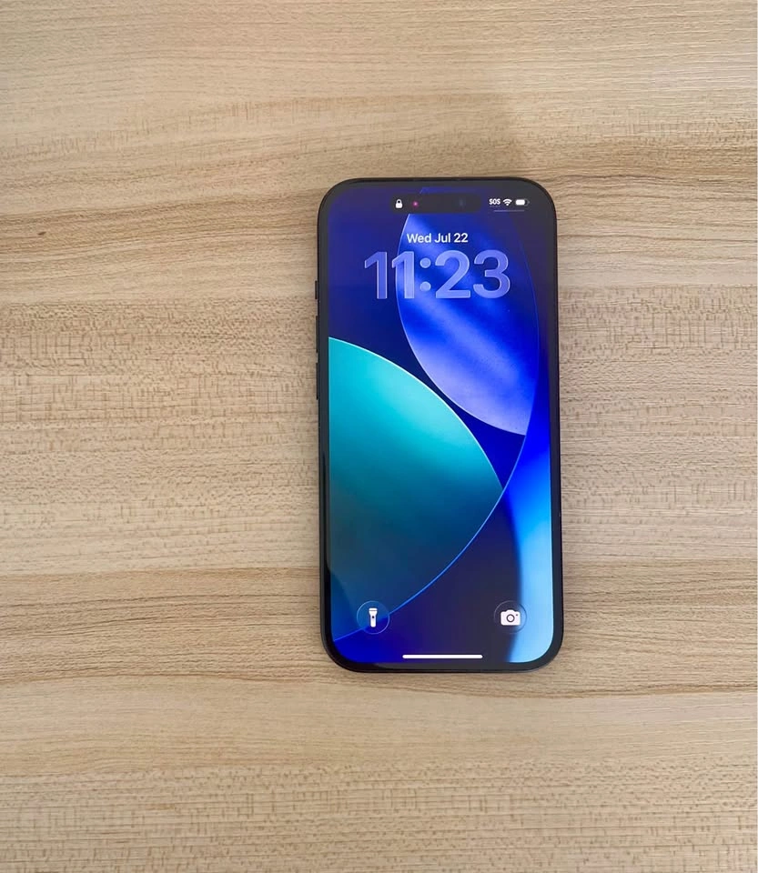 iPhone 15 - 128 gb - unlocked - photo 3
