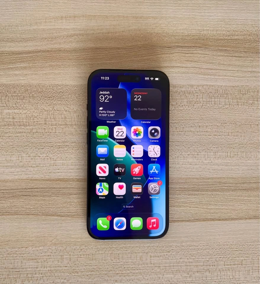 iPhone 15 - 128 gb - unlocked - photo 4