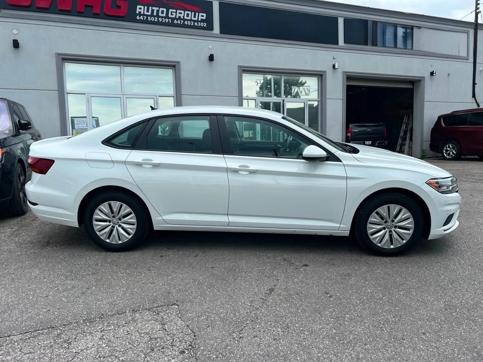 2019 Volkswagen Jetta - photo 2