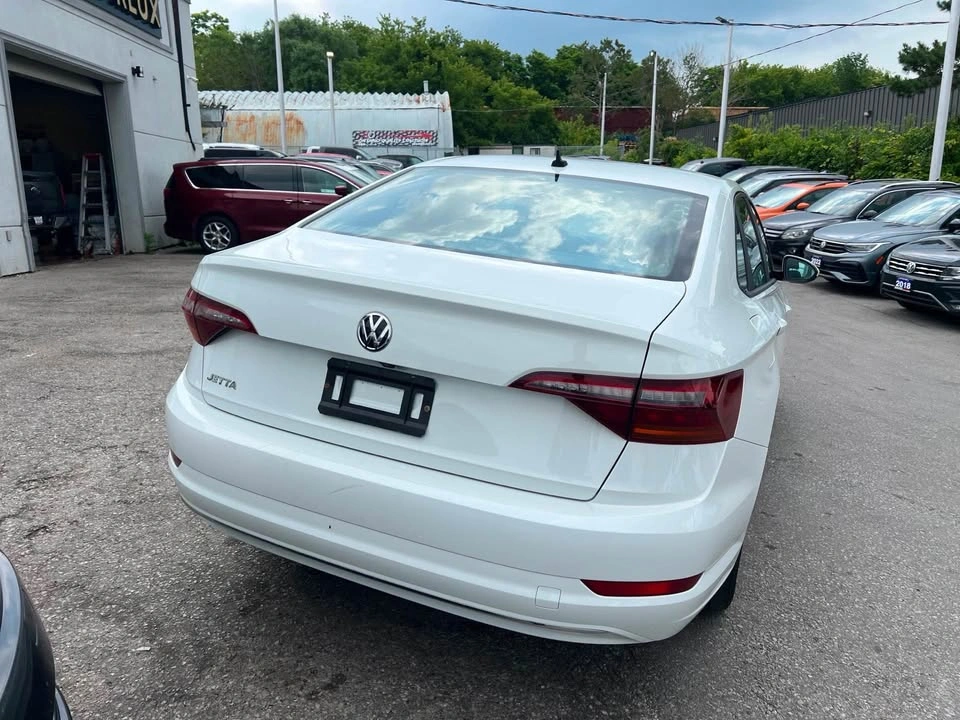 2019 Volkswagen Jetta - photo 5
