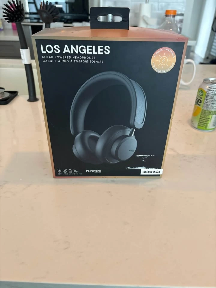 Urbanista Los Angeles Solar Powered Headphones - photo 2