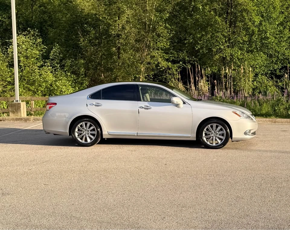 2012 Lexus ES - photo 3