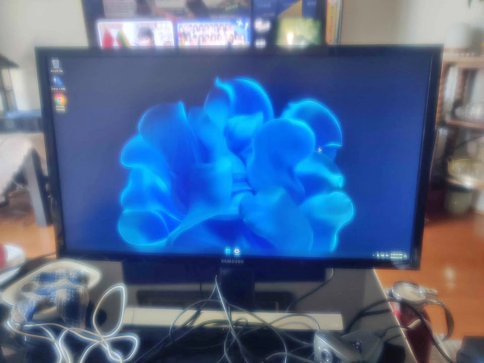 Samsung 28-Inch 4K UHD Monitor