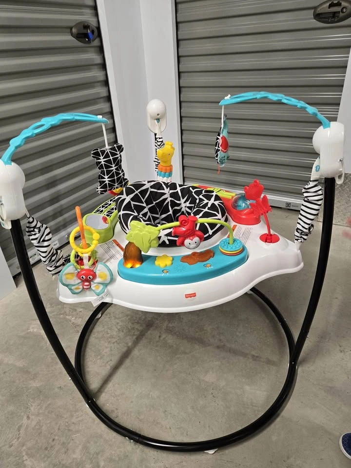 Baby bouncer