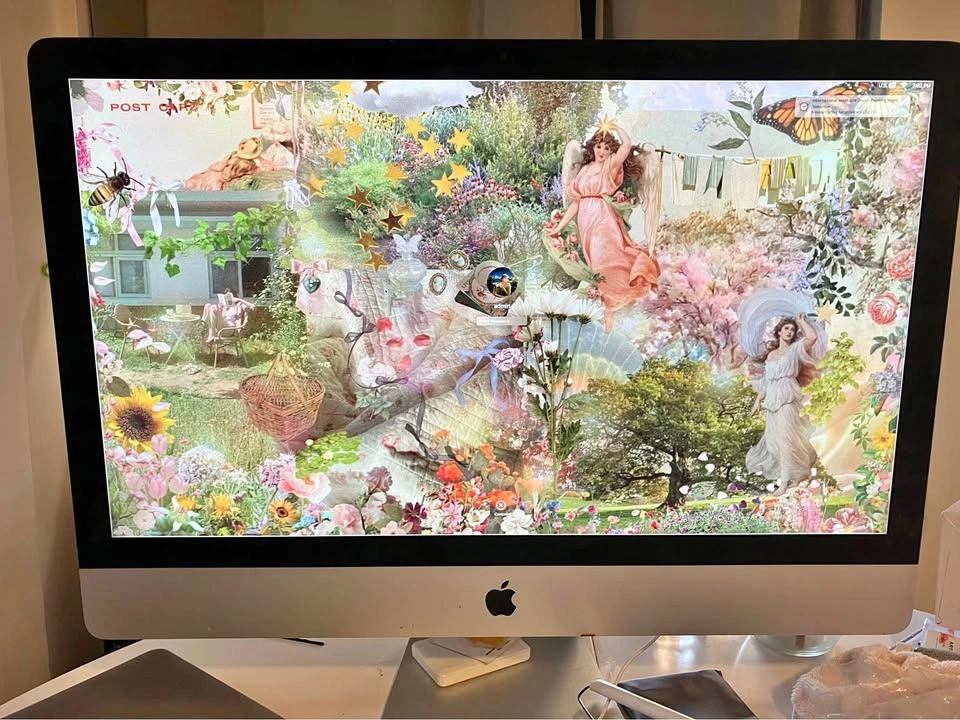 Apple iMac 27-inch (Late 2013) with wireless Rogue mouse
