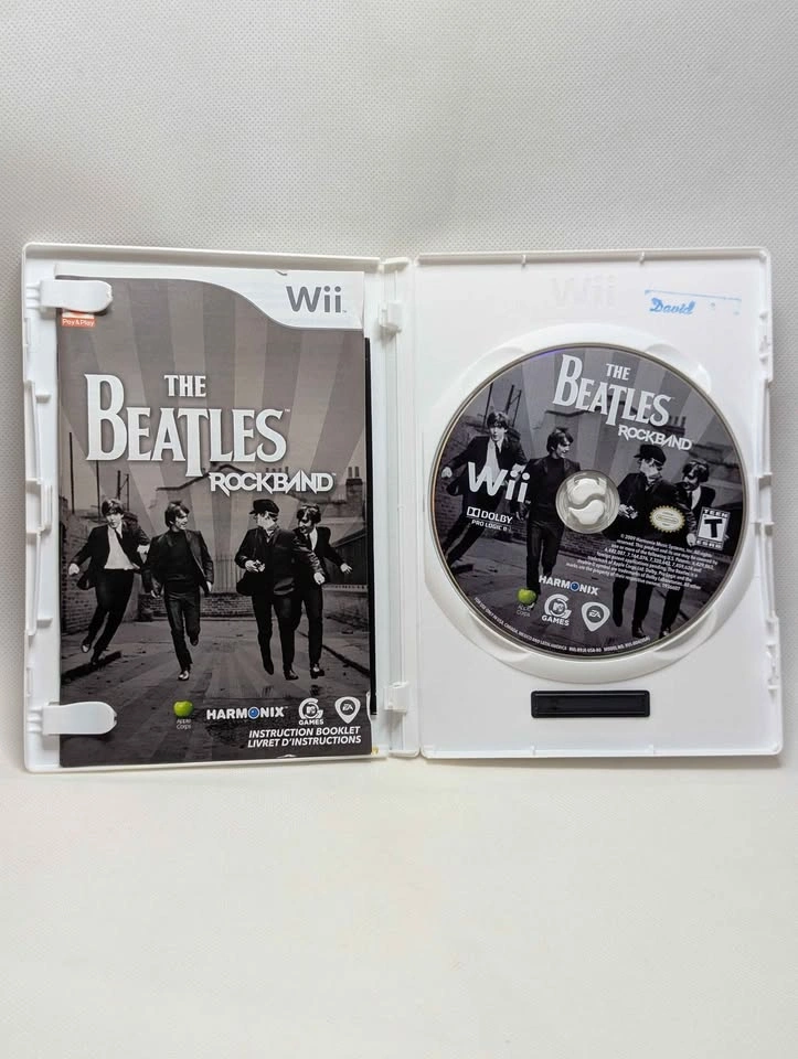 Nintendo Wii The Beatles: Rock Band - photo 3