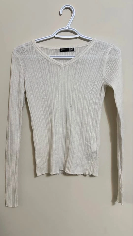 Dazy Ribbed Long Sleeve Top