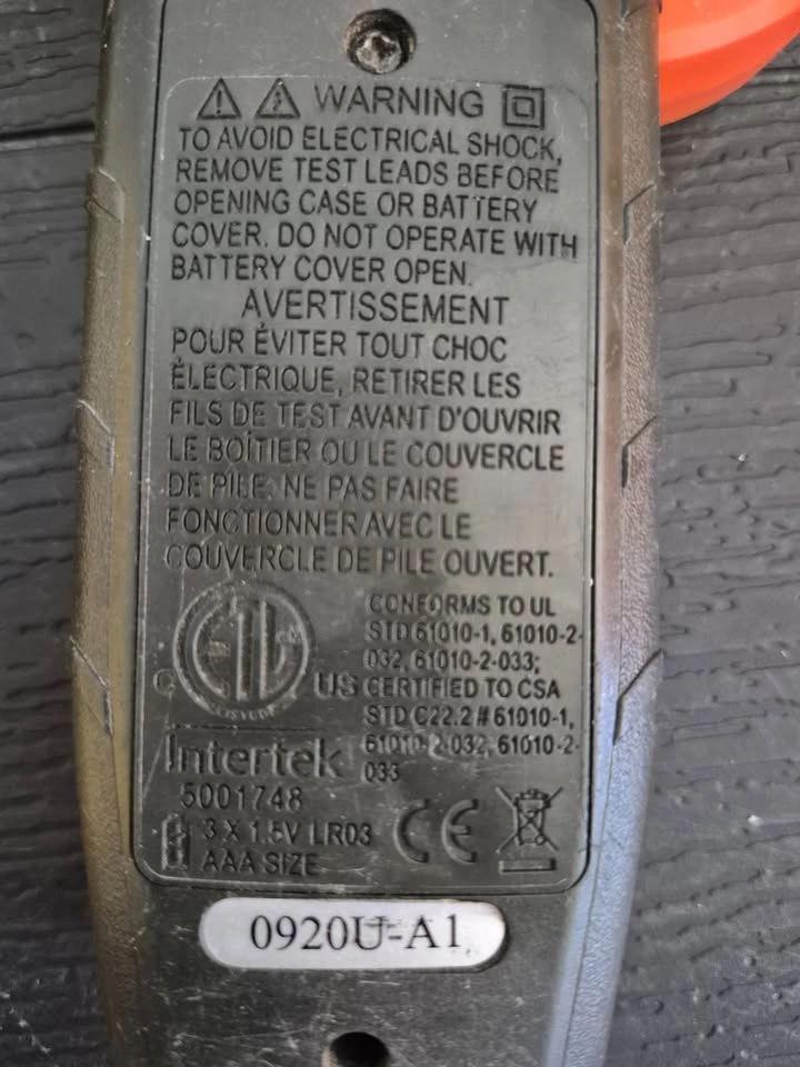 Klein Tools CL390 Digital Clamp Meter 400A AC/DC True RMS - photo 3