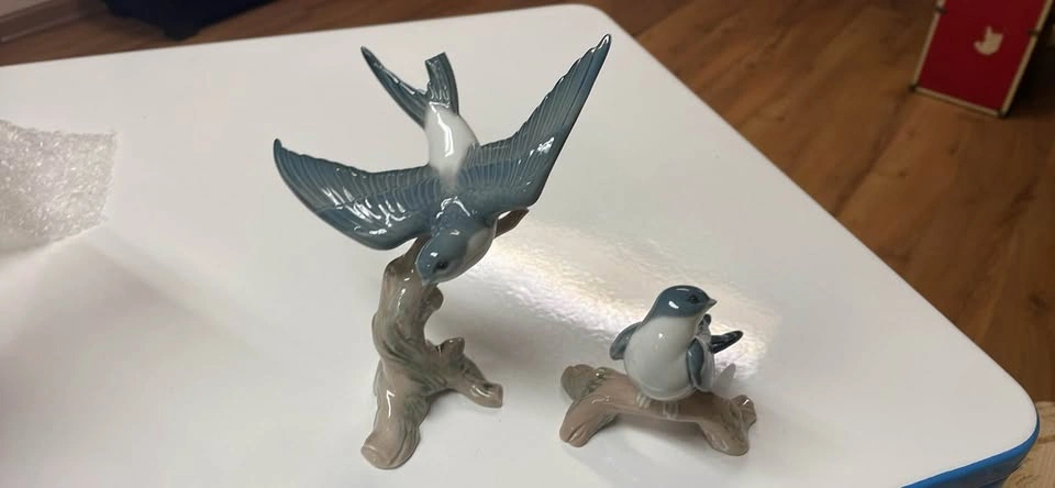 Lladró "Two Hearts Together" (#01006967) figurine set - photo 2