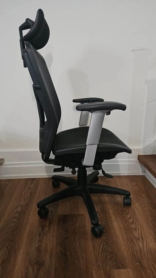 Lorell Ergonomic Mesh Office Chair with Headrest - photo 2