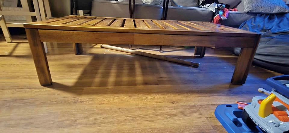 Coffee table/bench