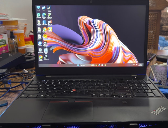 Lenovo ThinkPad P15v – i7 | 32GB RAM | NVIDIA | Windows 11 Pro - photo 3