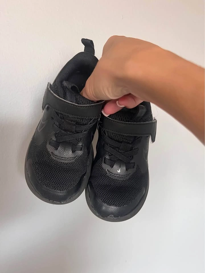 Toddler Nike Sneakers - photo 3